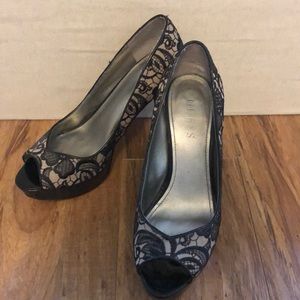 Embroidered Platform Heel